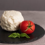 Сир м'який "Адигейський", ваговий