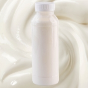 Йогурт питний без наповнювача, пляшка 330мл