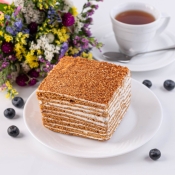 Торт "Медовик класичний", ваговий